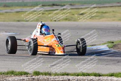 media/Mar-17-2024-CalClub SCCA (Sun) [[2f3b858f88]]/Group 4/Qualifying/